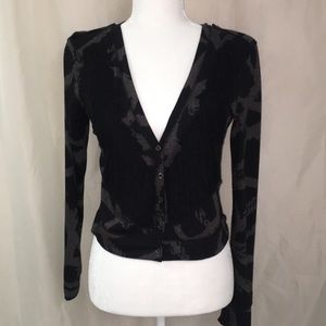 Simply Vera crop rocker deep v-neck cardigan Sz M